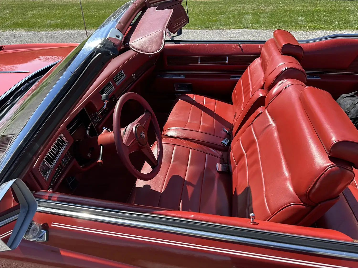 1976 Cadillac Eldorado Convertible - Photo 10