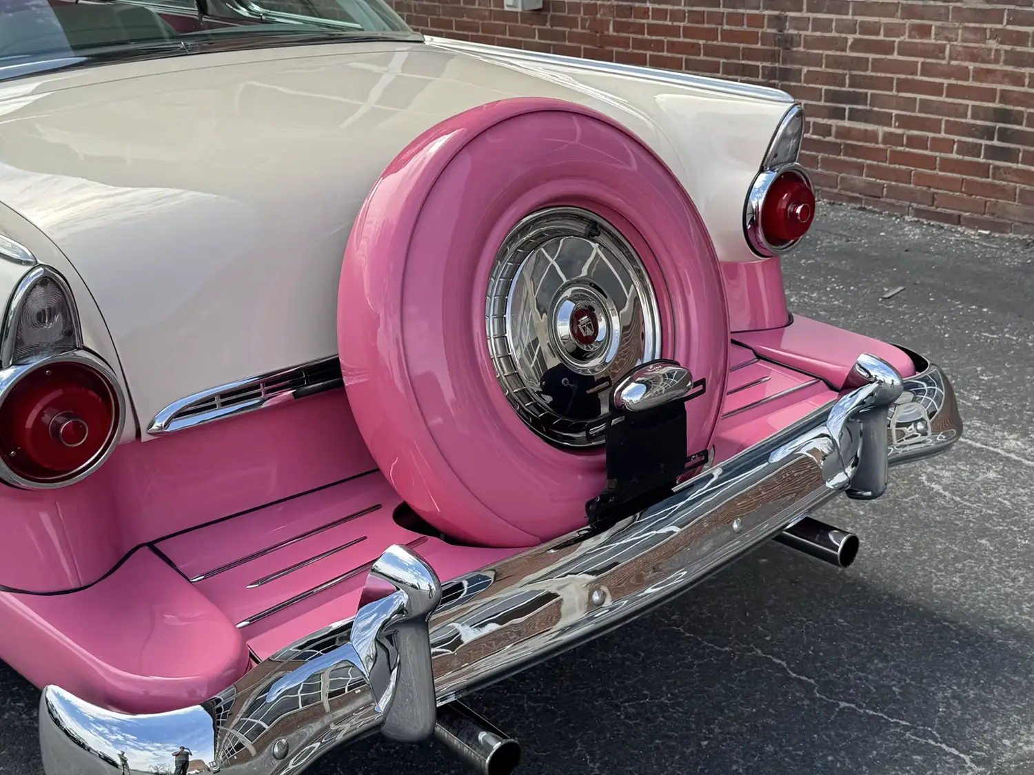 1955 Ford Crown Victoria