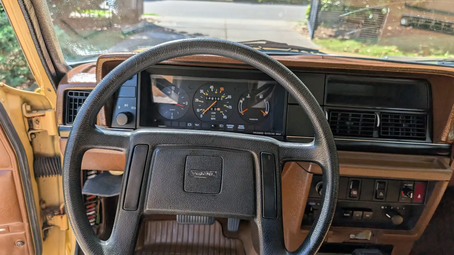 1983 Volvo 240 DL - Photo 10