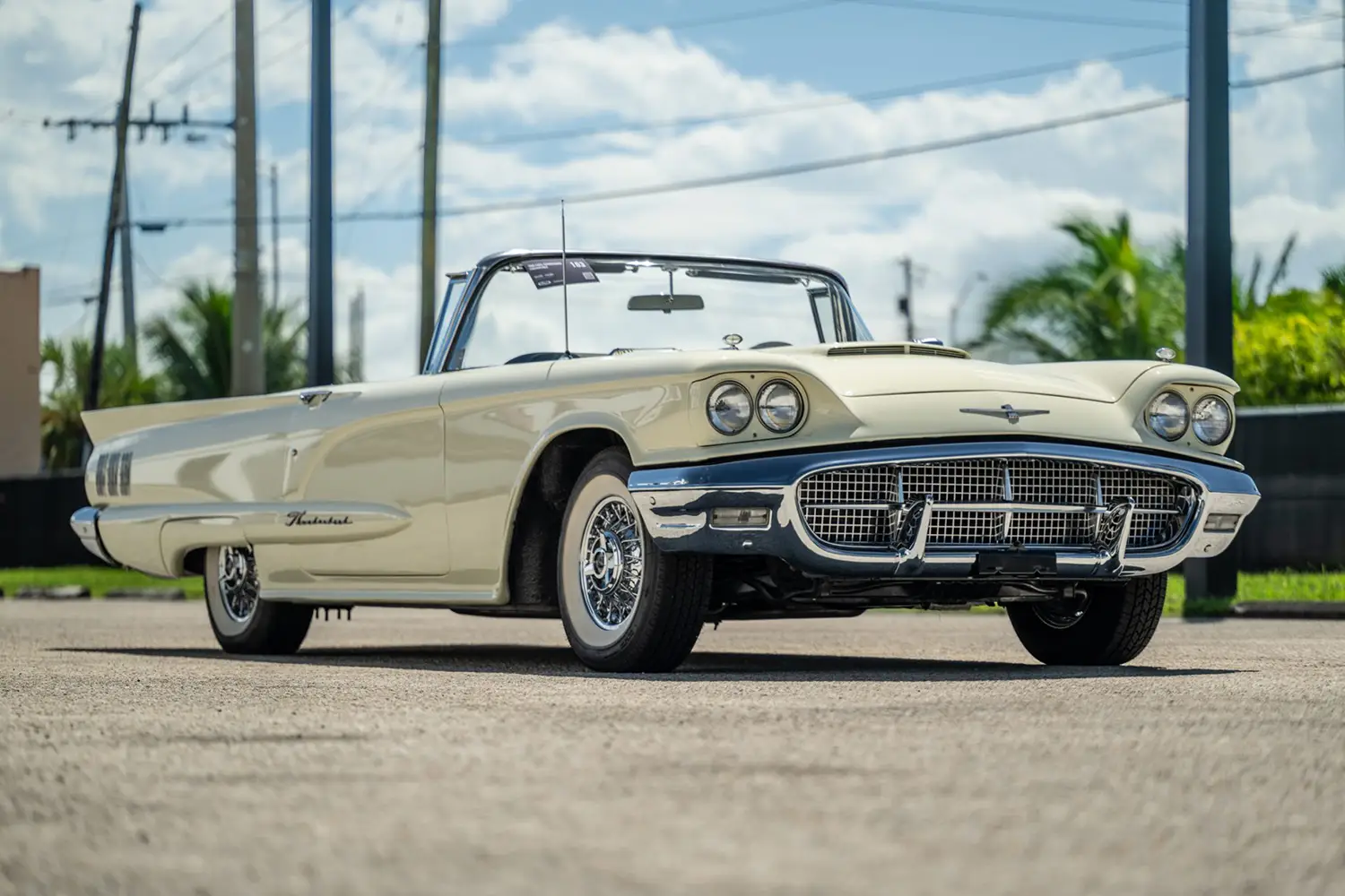 1960 Ford Thunderbird convertible
