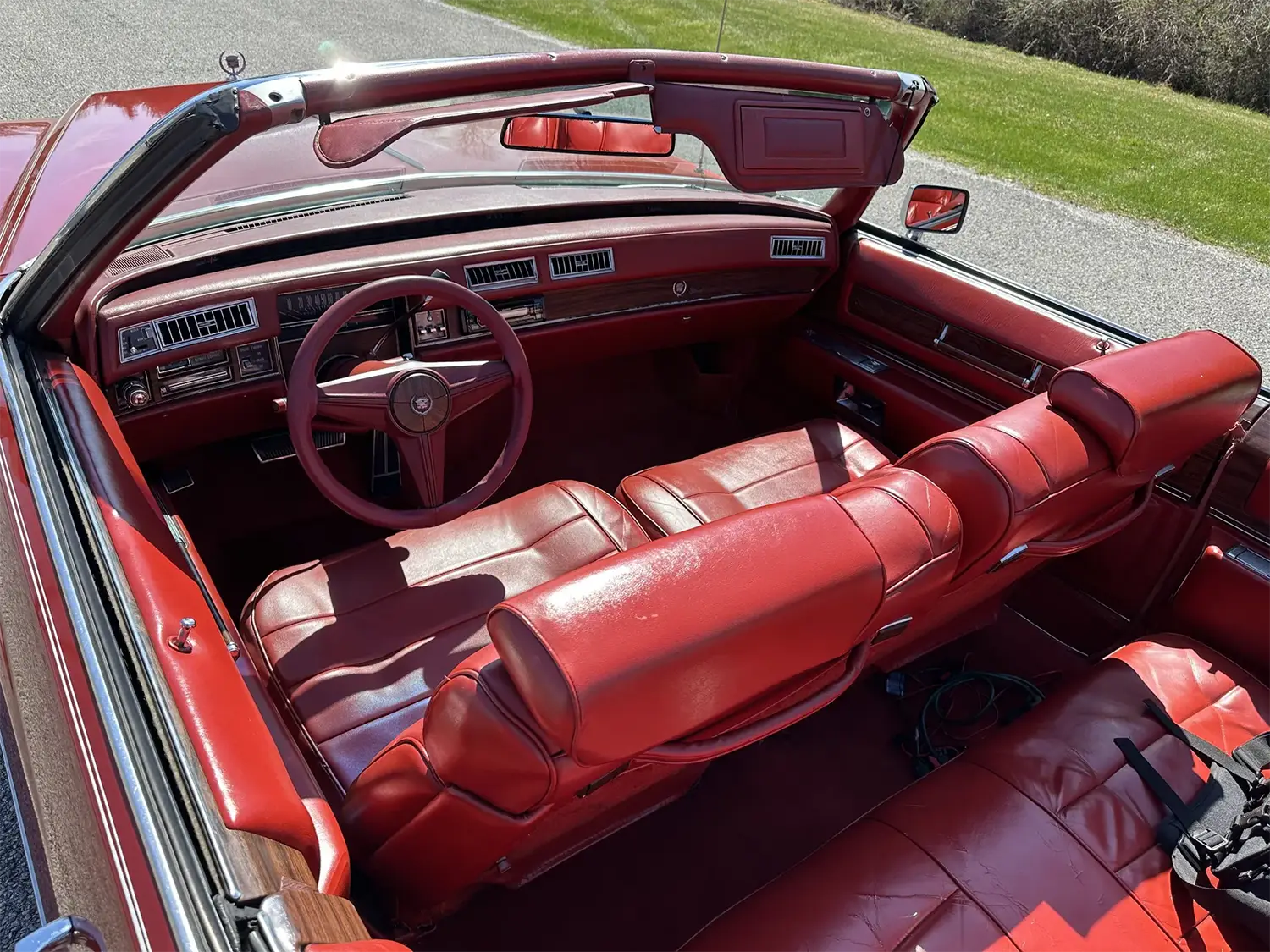 1976 Cadillac Eldorado Convertible - Photo 4