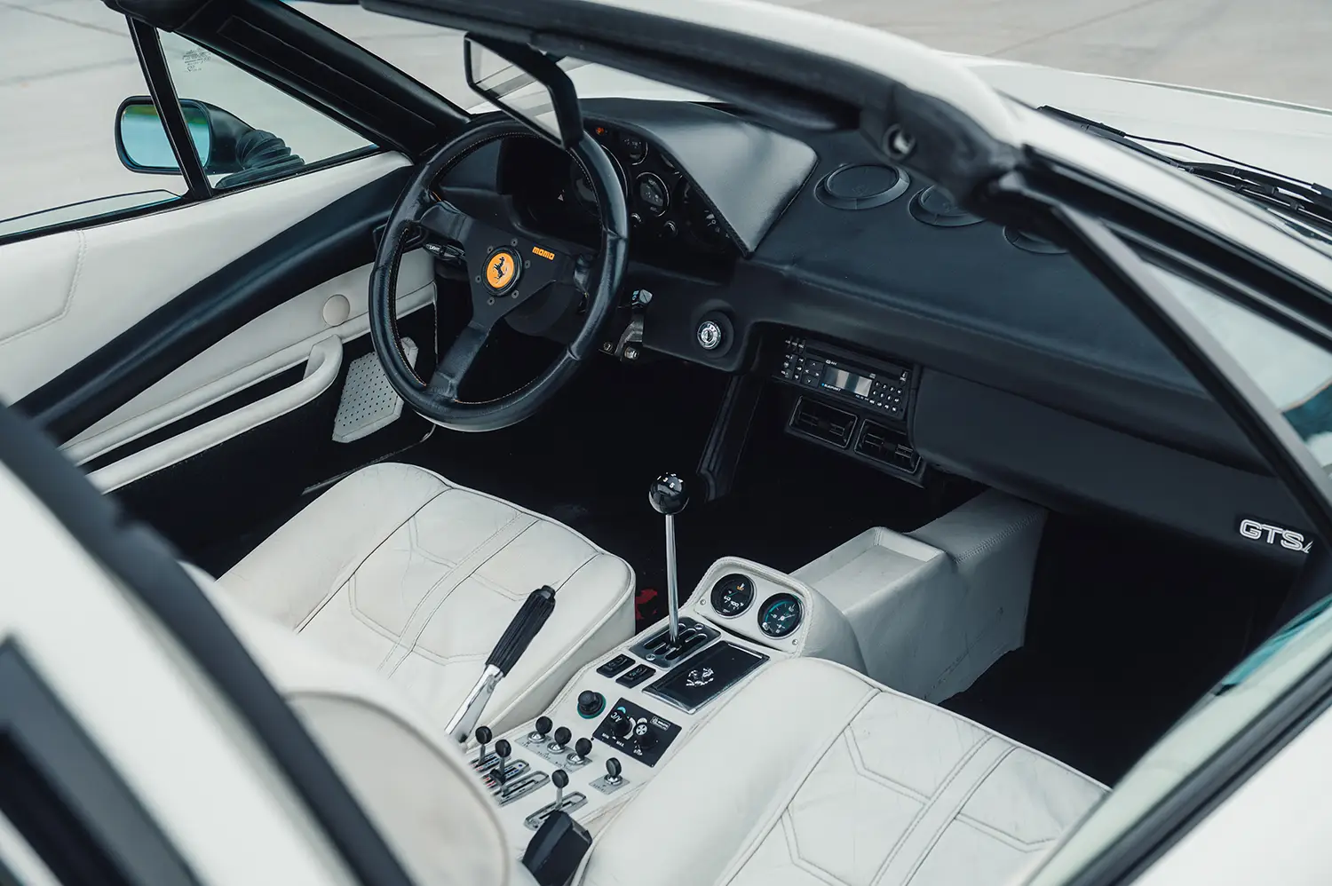 Global Icons Spring Online auction