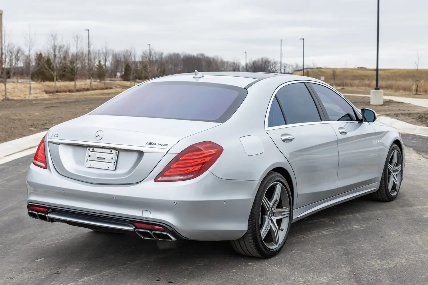 2015 Mercedes-Benz S63 AMG