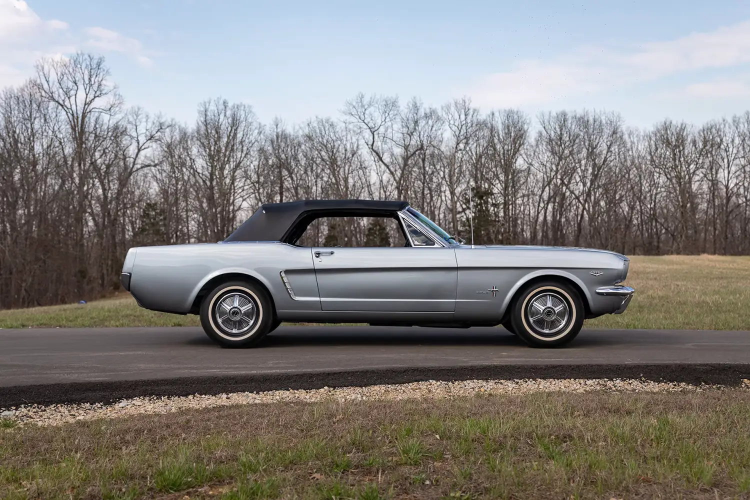 1965 Ford Mustang GT K-Code Convertible - Photo 9