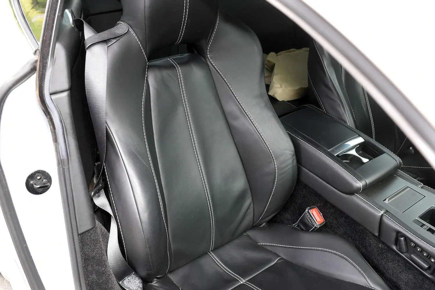 2012 Aston Martin V8 Vantage