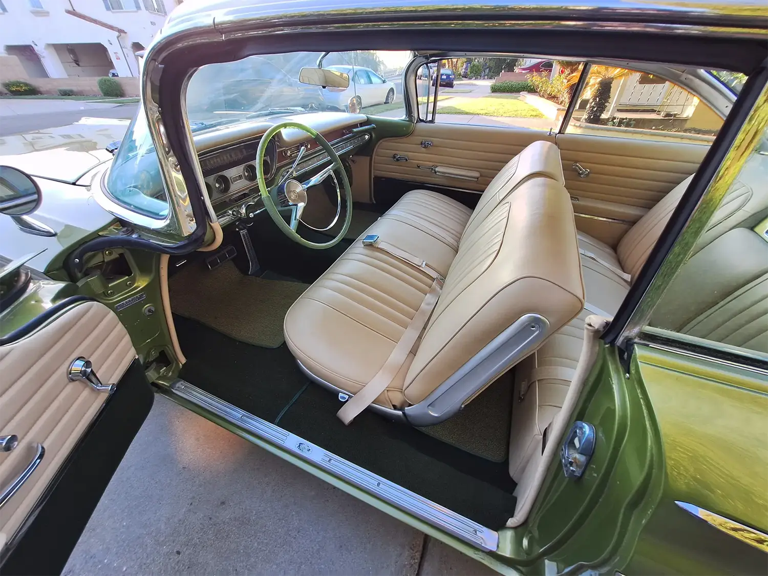 1960 Pontiac Bonneville Sports Coupe - Photo 4