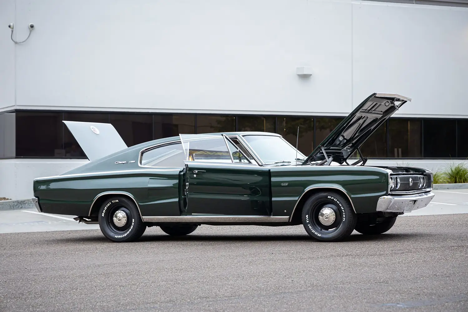 1966 Dodge Charger 426 Hemi 4-Speed - Photo 12