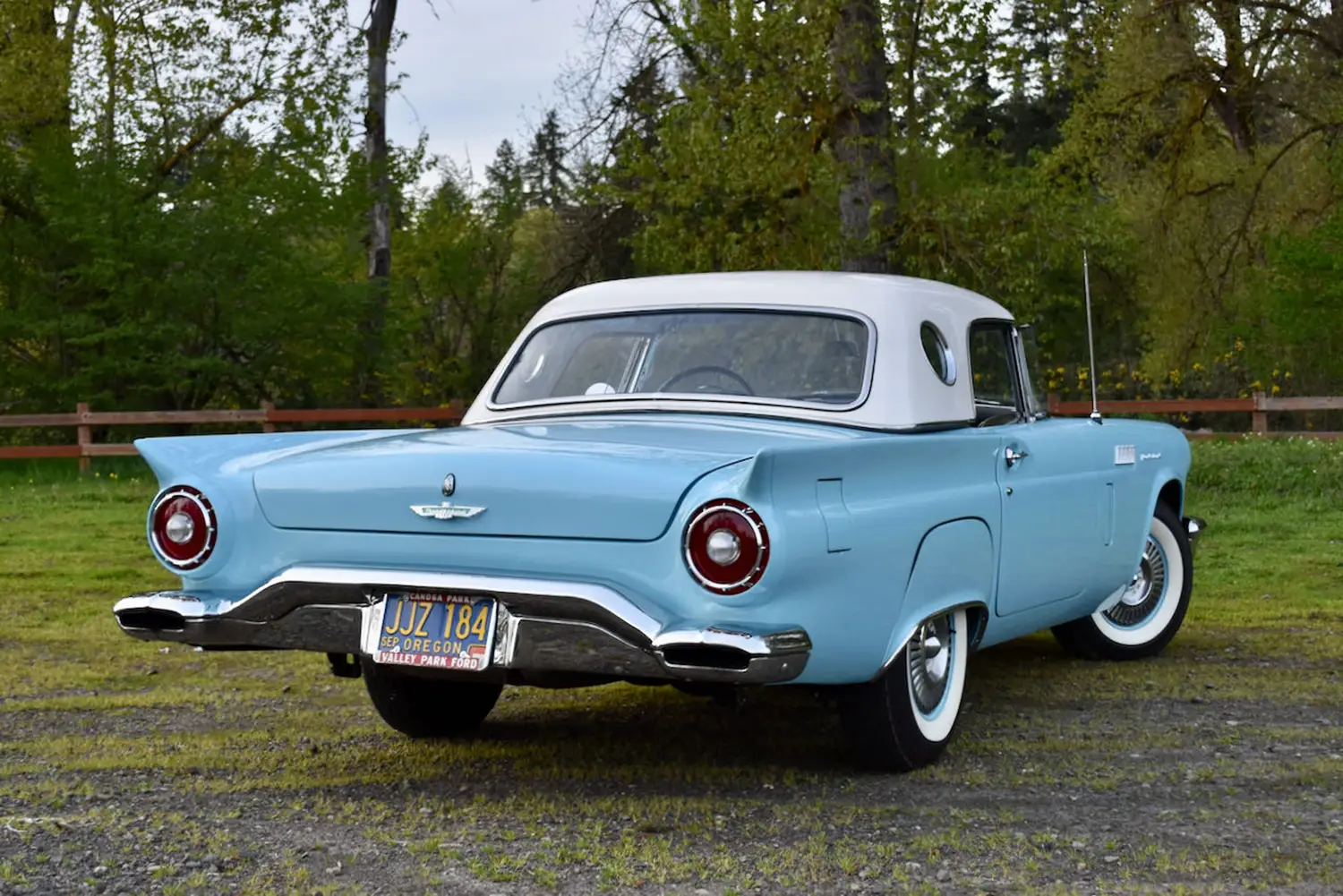 1957 Ford Thunderbird