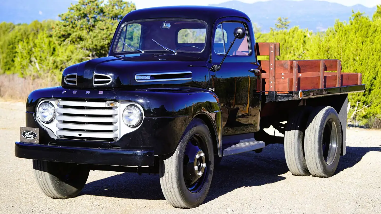 1949 Ford F-4 Dually