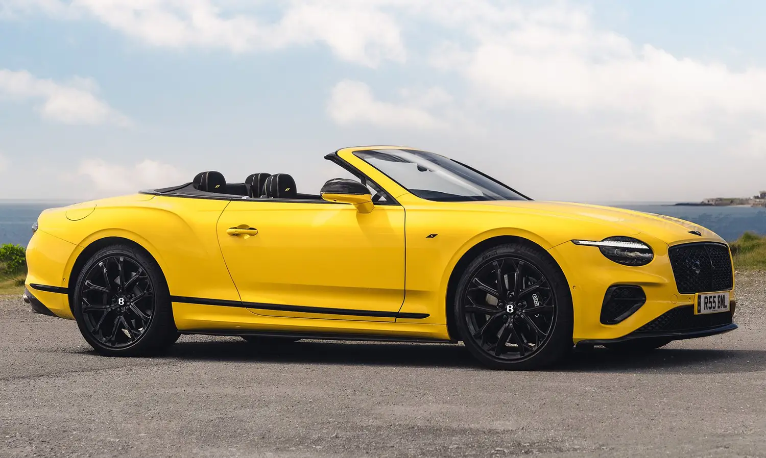 2027 Bentley Continental GTC S - Photo 11