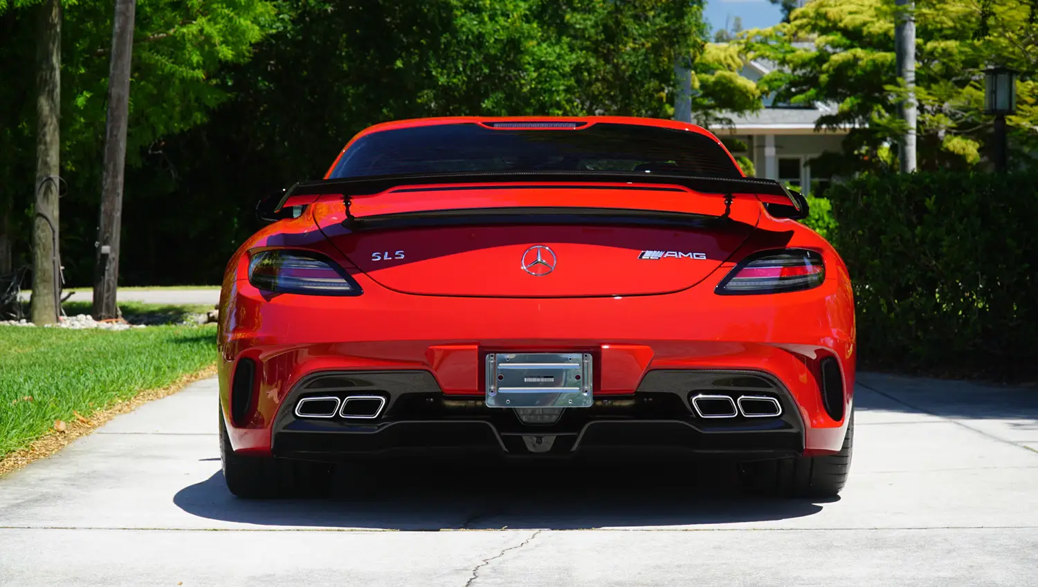 2014 Mercedes-Benz SLS AMG Black Series - Photo 3