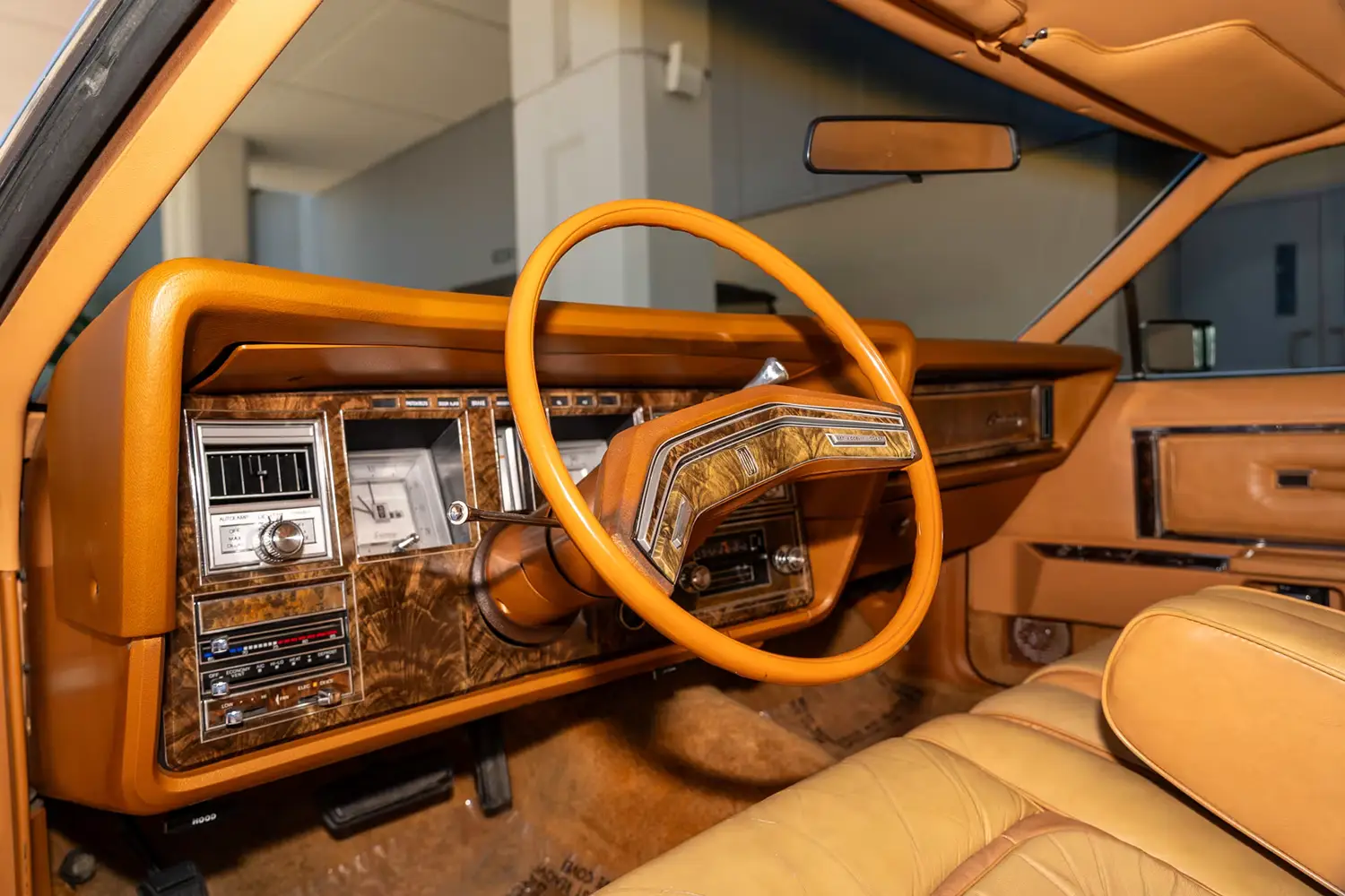 1978 Lincoln Continental Mark V