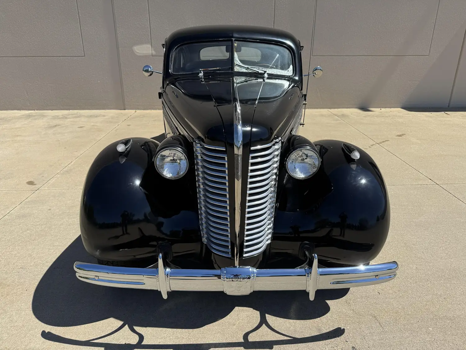 1938 Buick Series 40 Special - Photo 10