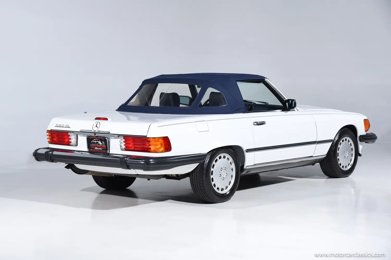 1989 Mercedes-Benz 560 SL 1989 Mercedes-Benz 560 SL