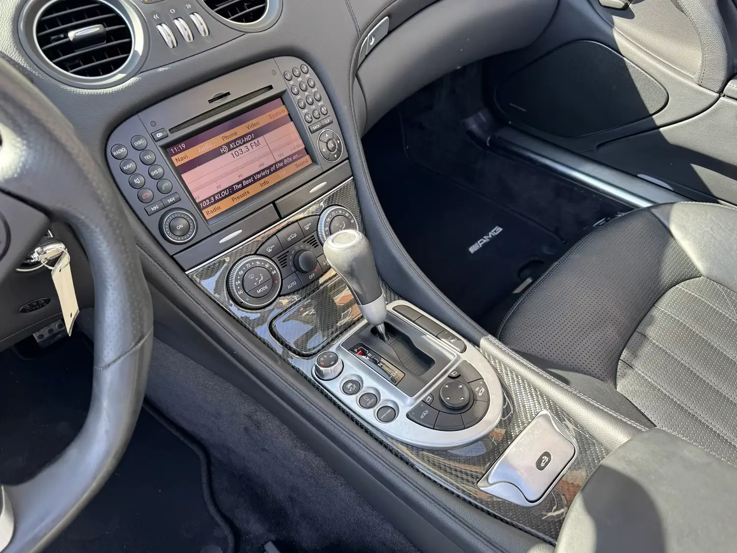 2012 Mercedes-Benz SL63 AMG