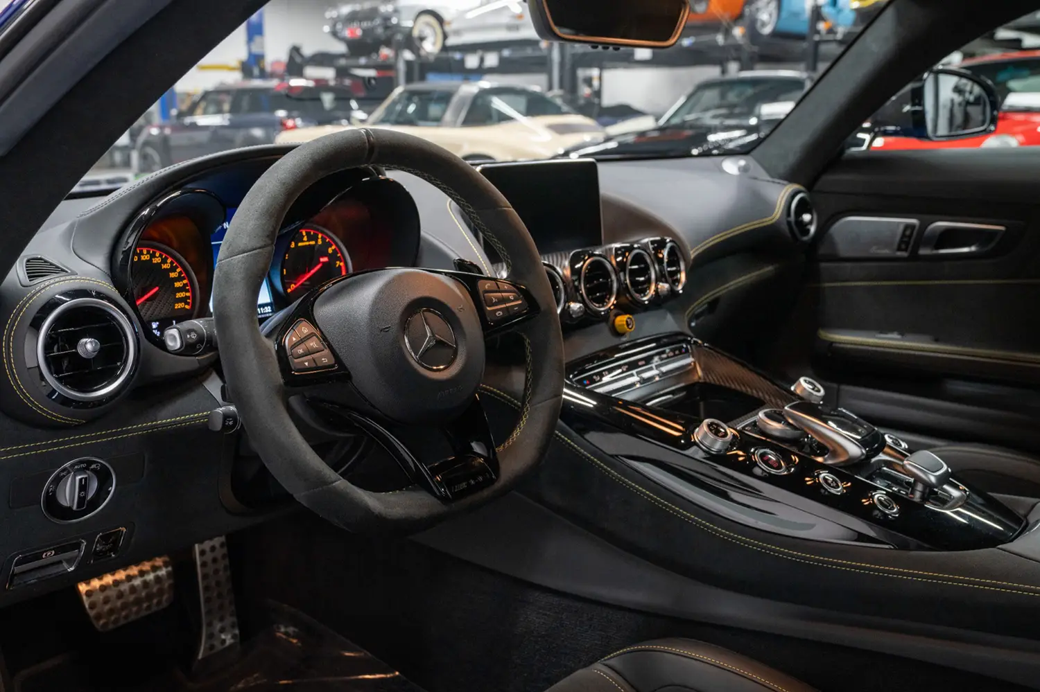 2019 Mercedes-AMG GT R