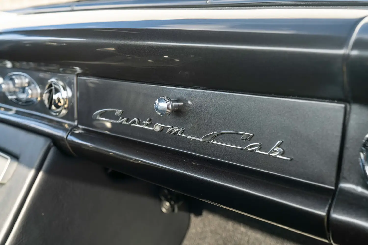 1959 Ford F-100 Custom Pickup - Photo 10