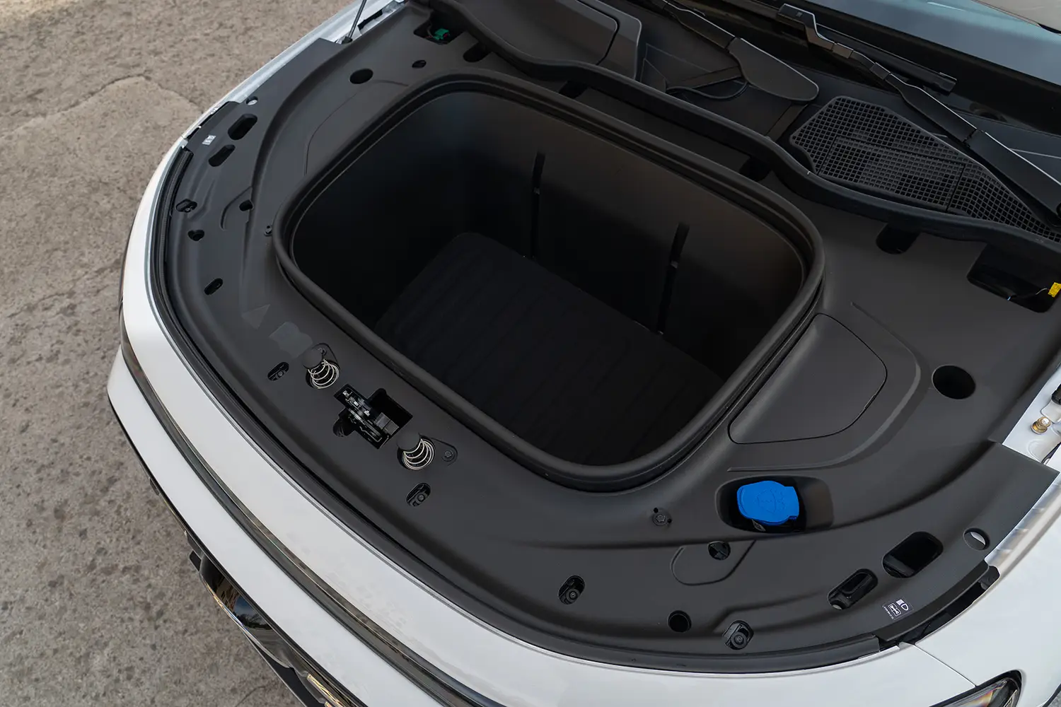 2027 Mercedes-Benz GLB