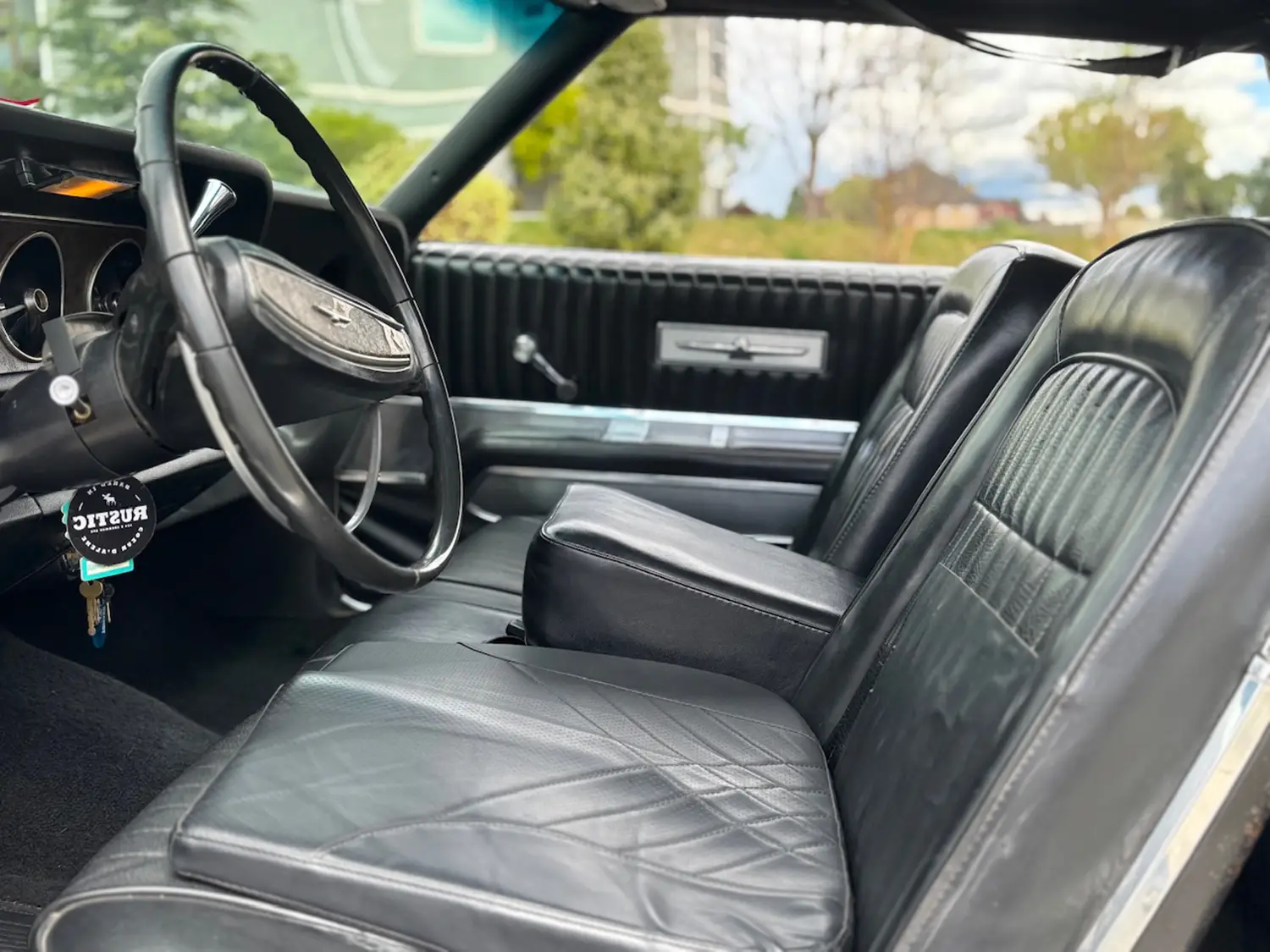 1968 Ford Thunderbird - Photo 4