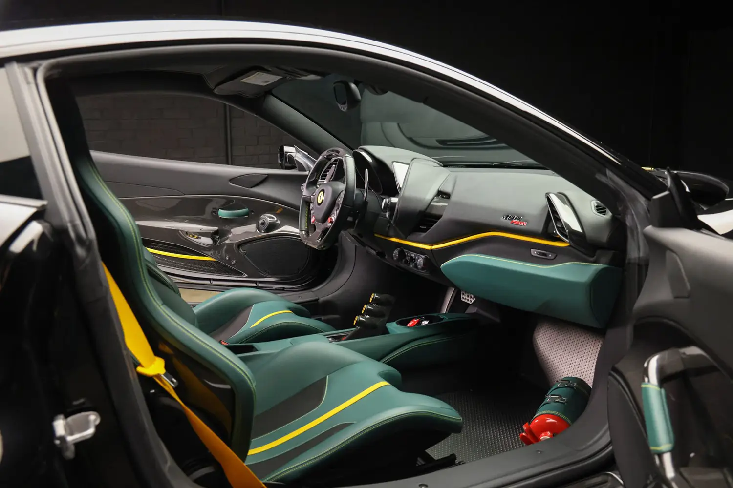 2019 Ferrari 488 Pista