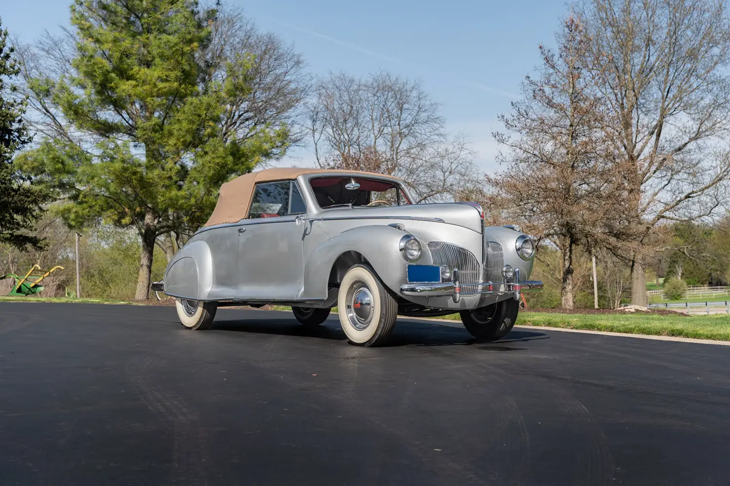 1941 Lincoln Zephyr Convertible Coupe - Photo 11