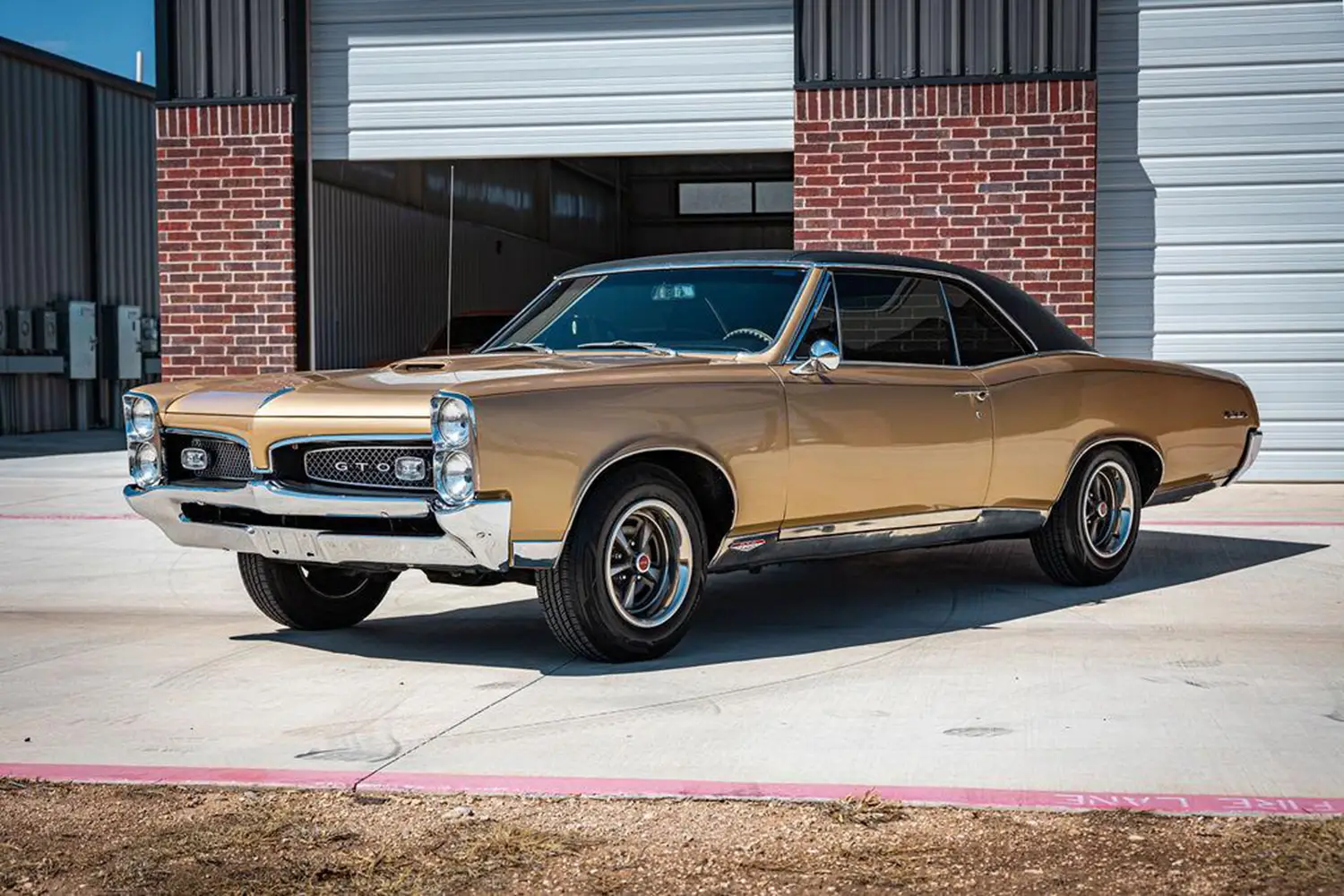 1967 Pontiac GTO Hardtop Coupe - Photo 12