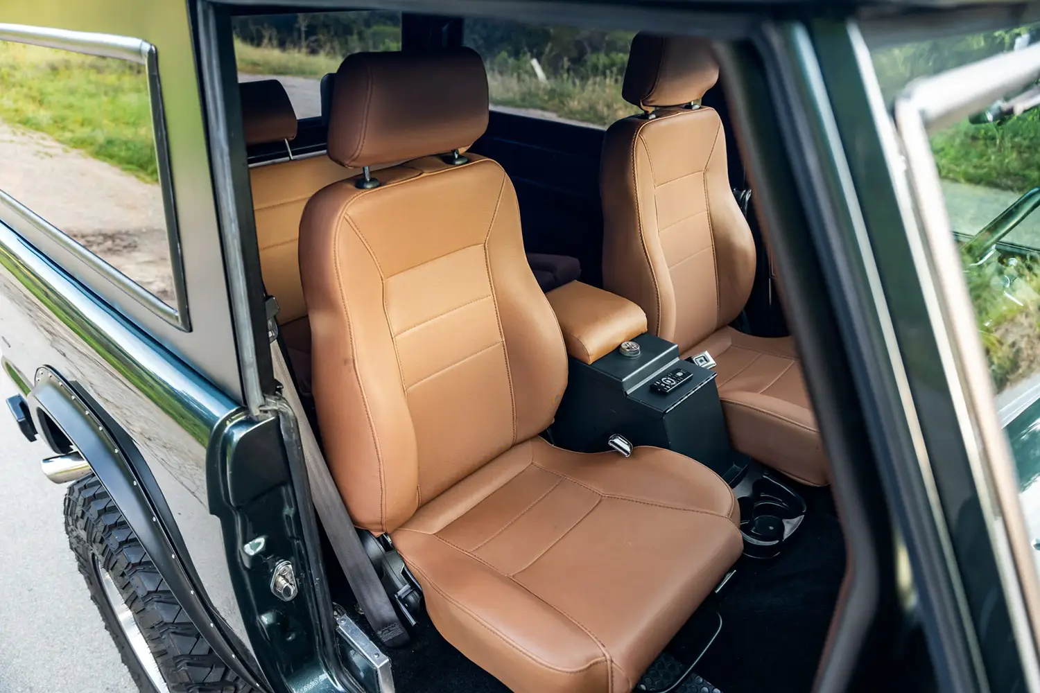 1973 Ford Bronco - Photo 12