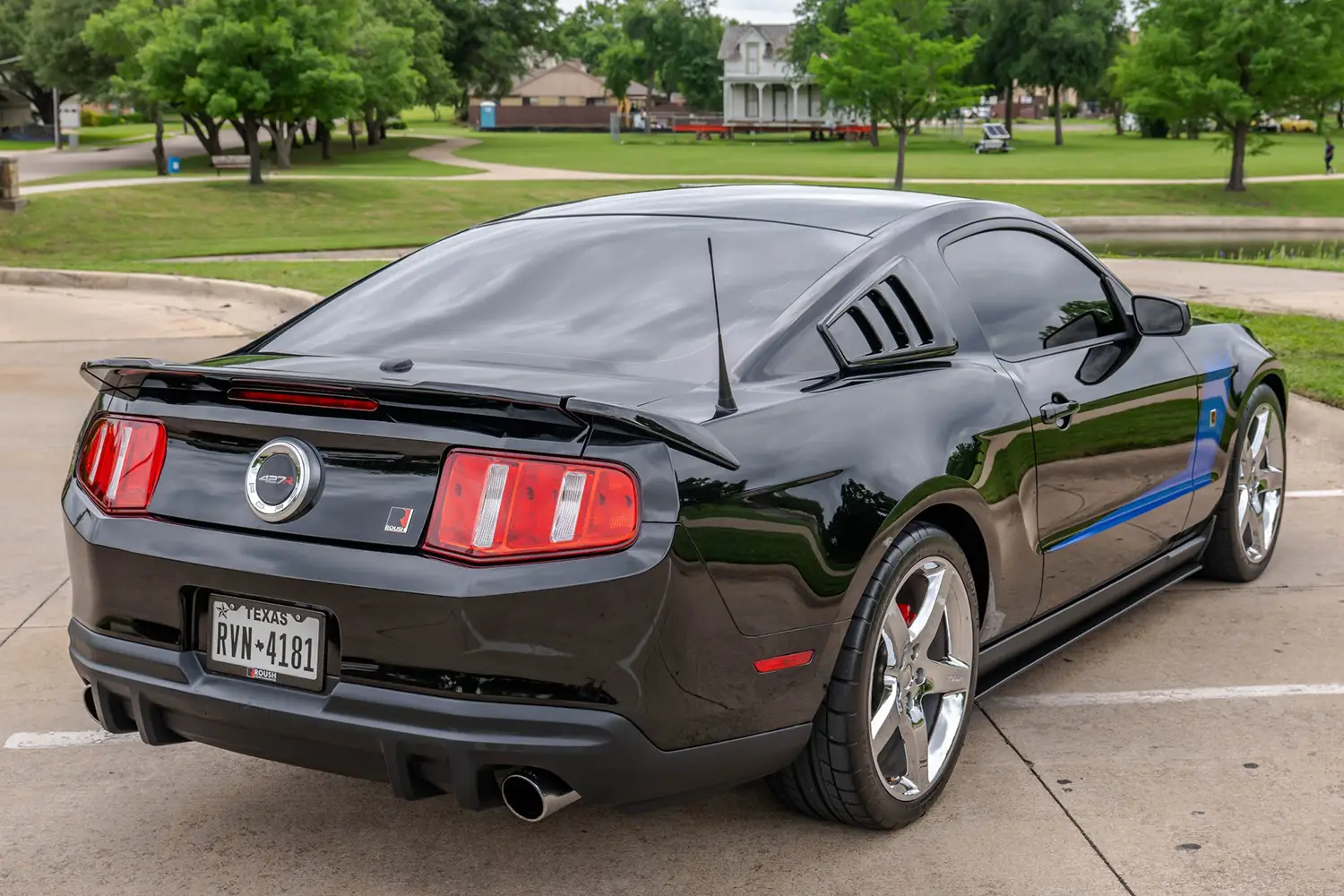 2010 Ford Mustang Roush 427R - Photo 12