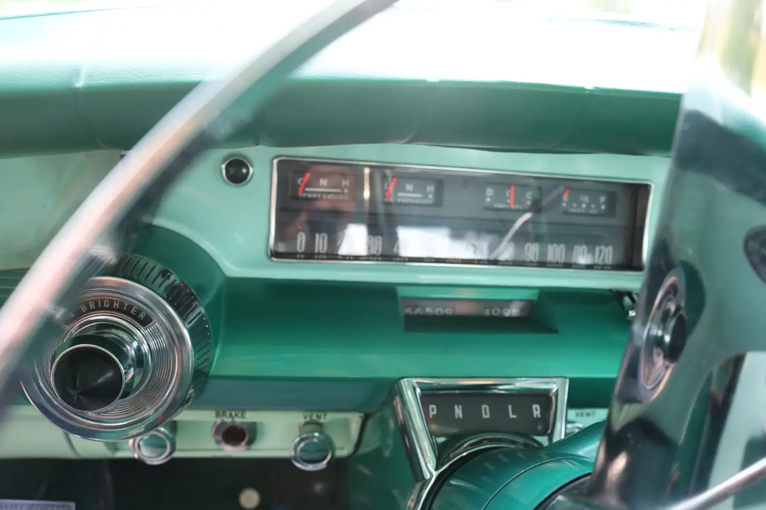 1958 Buick Special Hardtop - Photo 12