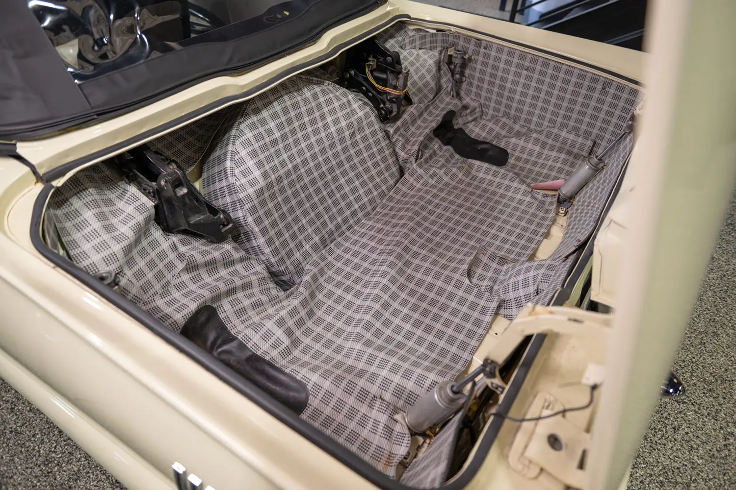 1960 Ford Thunderbird convertible