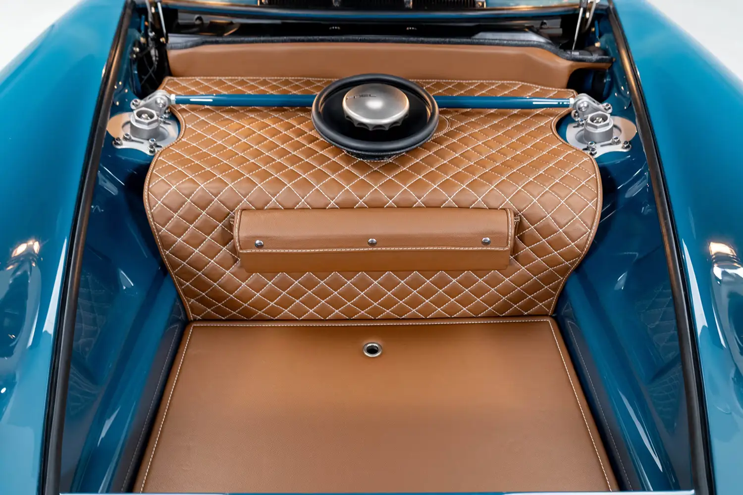 1990 Porsche 911 by Singer