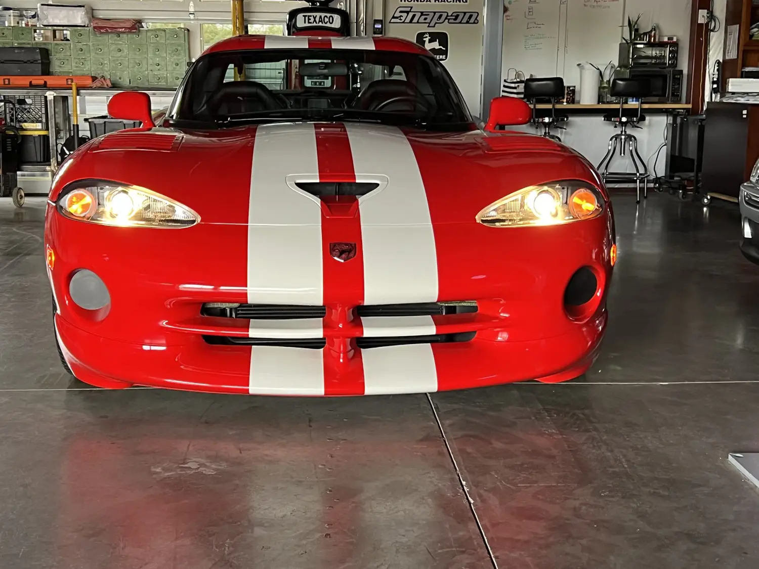 2002 Dodge Viper GTS
