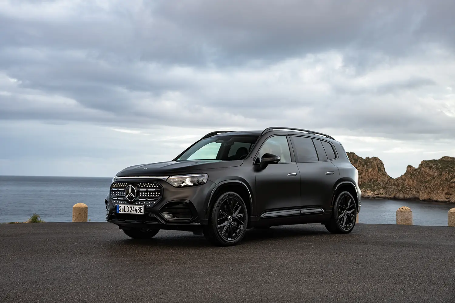 2027 Mercedes-Benz GLB