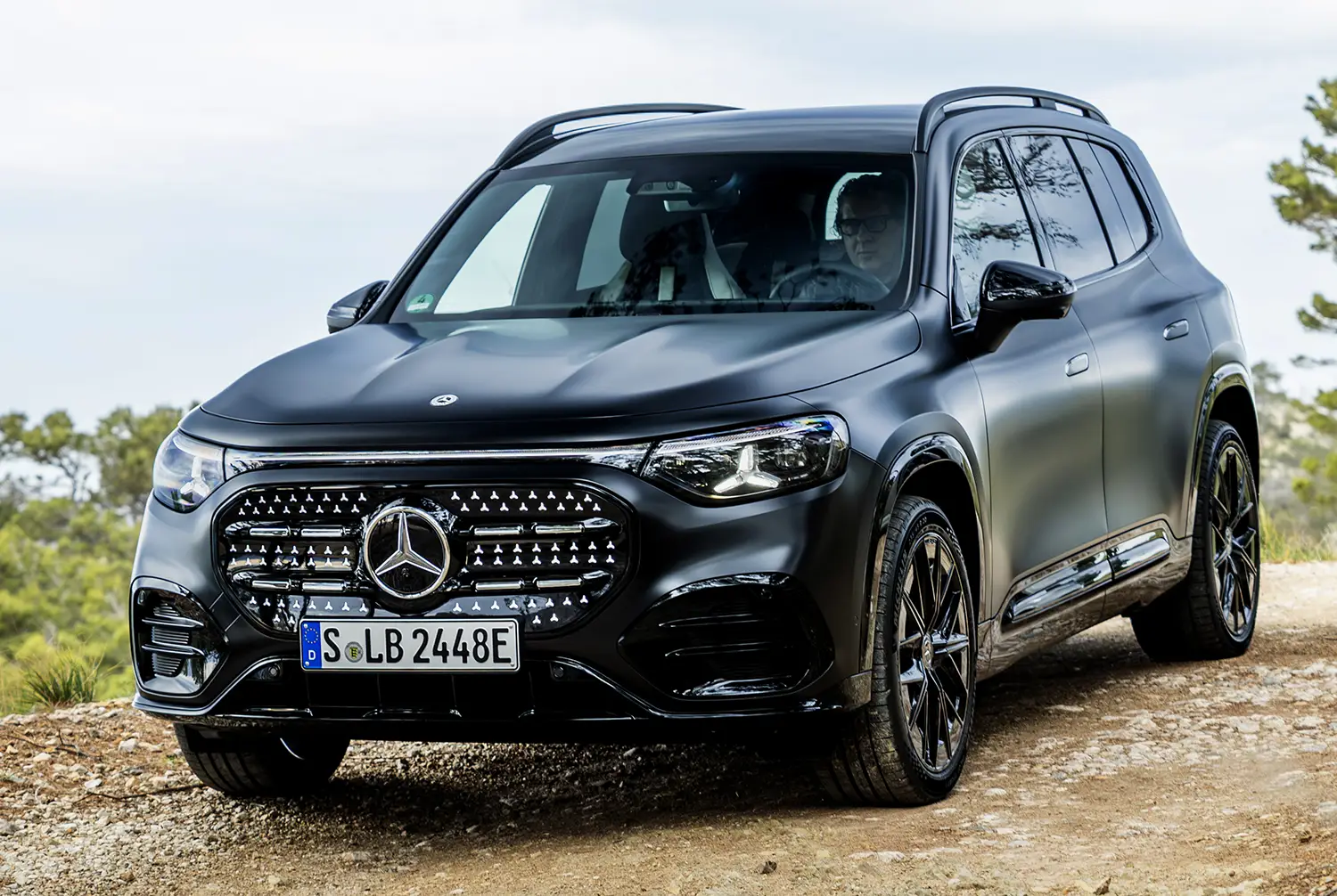 2027 Mercedes-Benz GLB