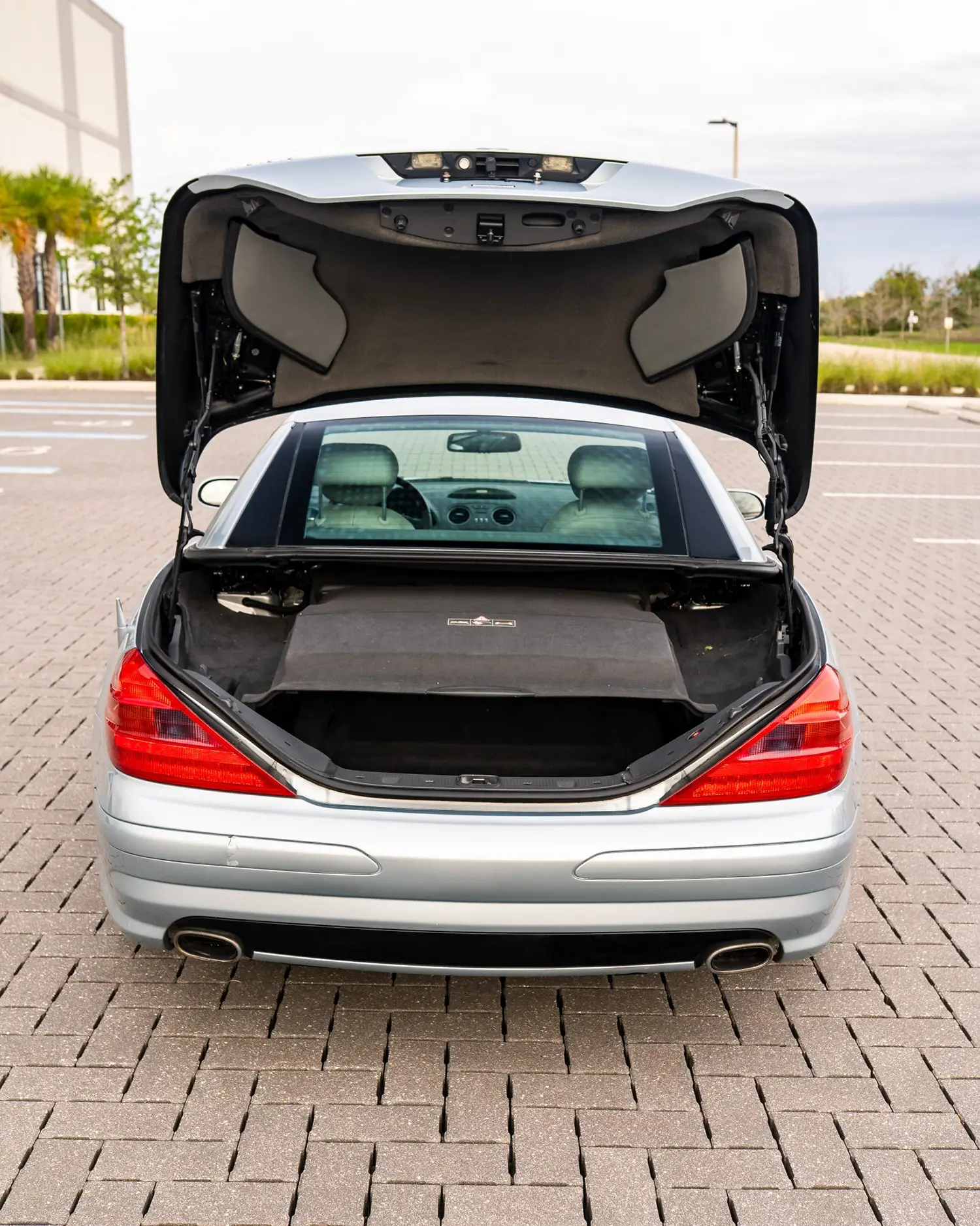 2004 Mercedes-Benz SL500 - Photo 6