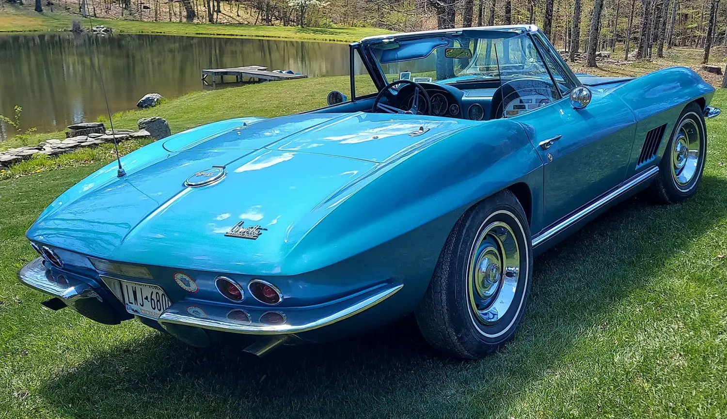1967 Chevrolet Corvette convertible - Photo 2