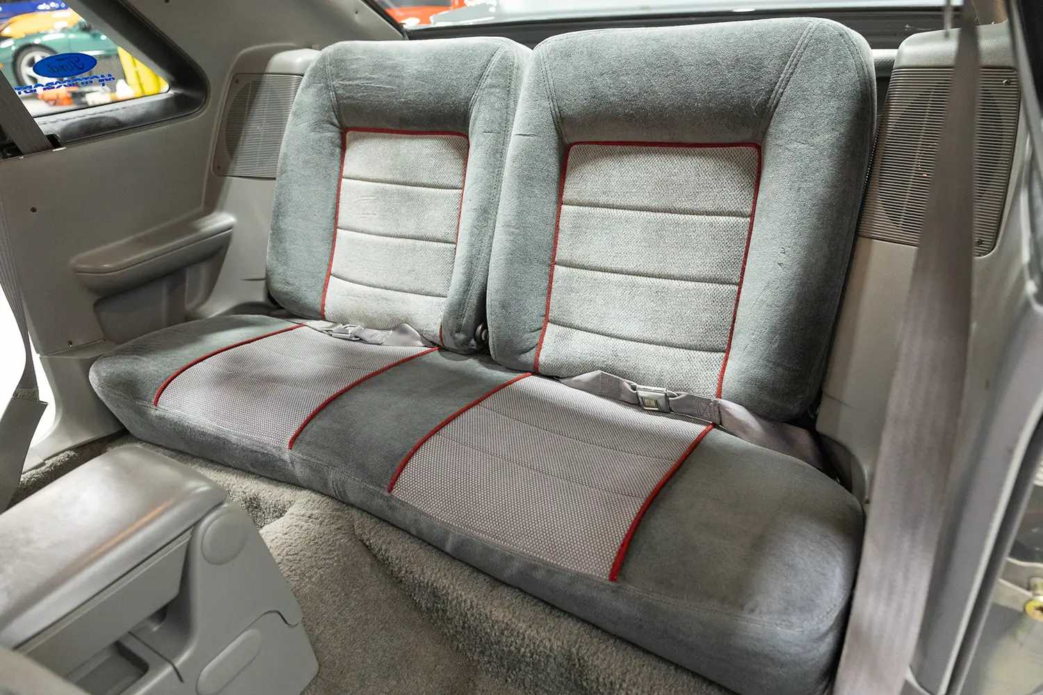 1988 Ford Mustang Saleen - Photo 7