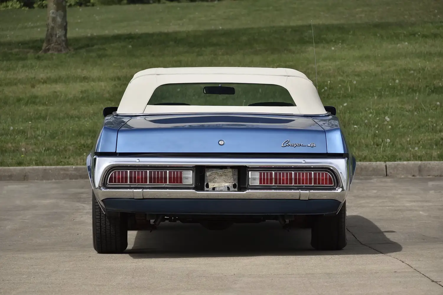 1973 Mercury Cougar XR-7 Convertible - Photo 2