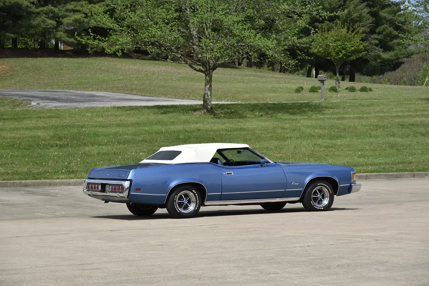 1973 Mercury Cougar XR-7 Convertible - Photo 3