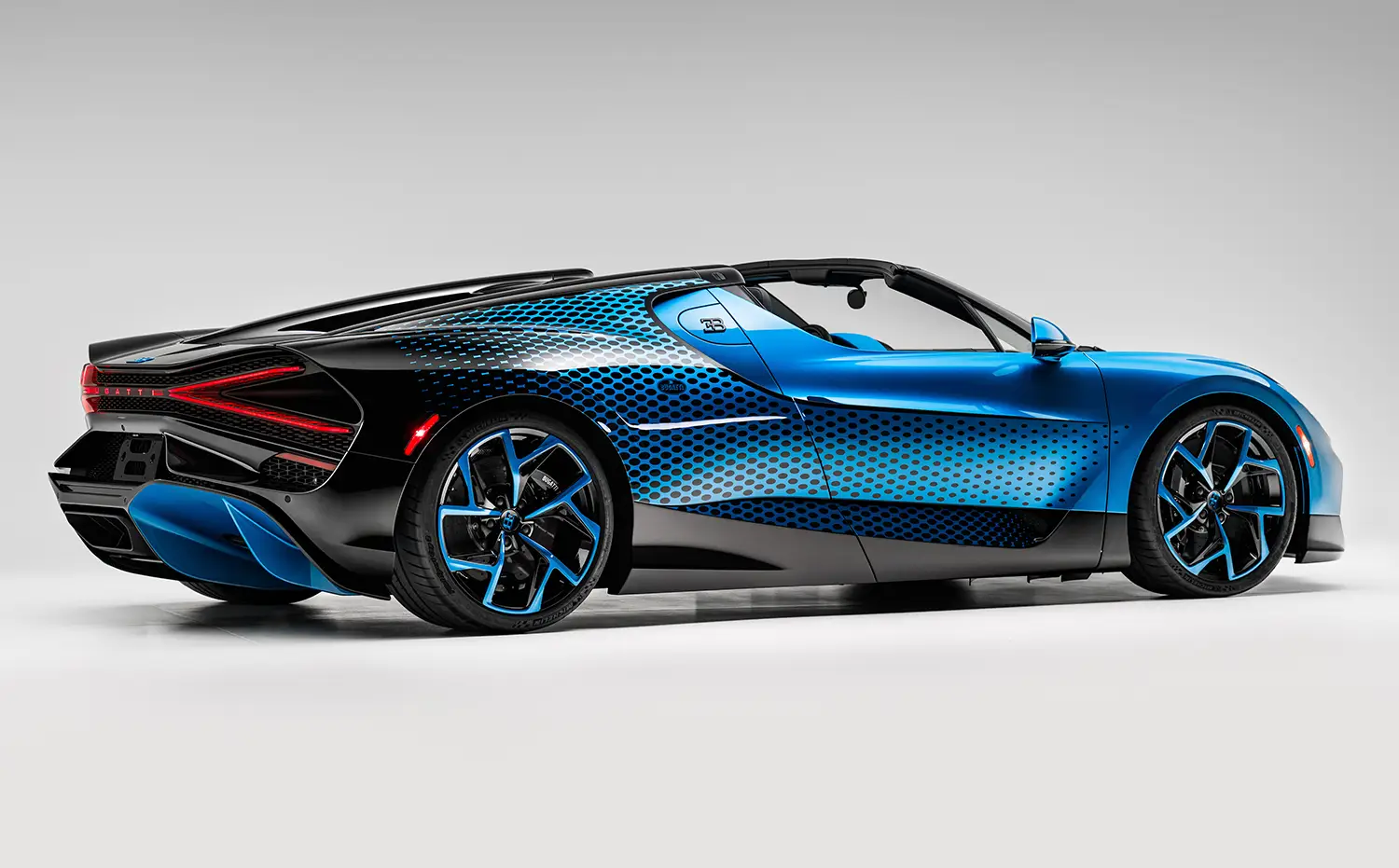 Bugatti W16 Mistral Fly Bug - Photo 3