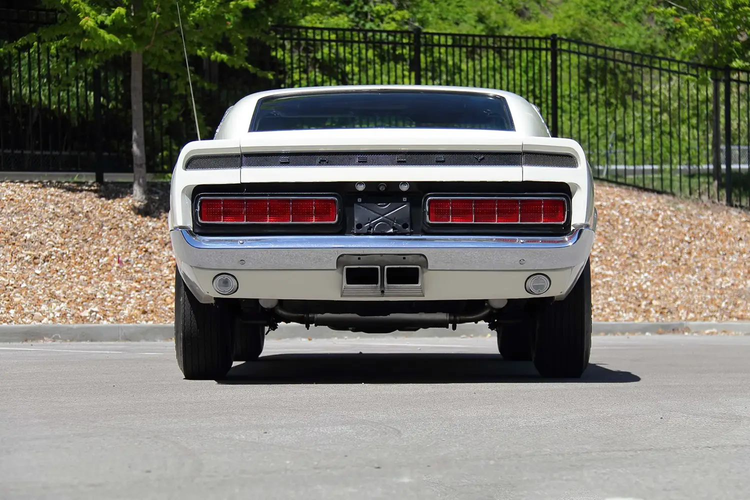 1969 Ford Shelby GT350 Fastback - Photo 3