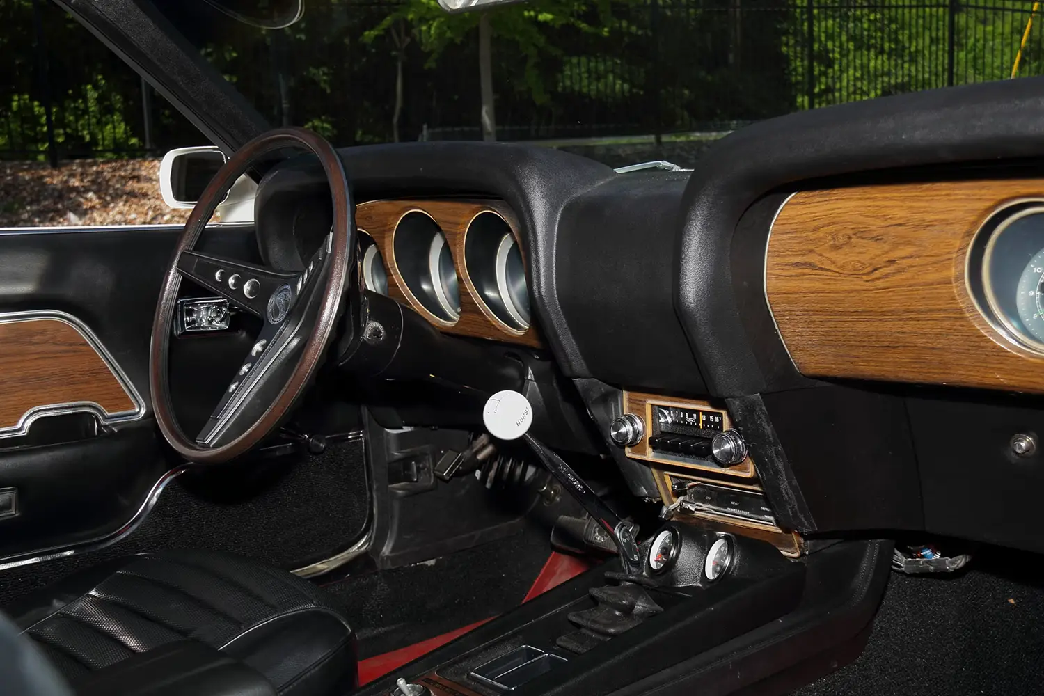 1969 Ford Shelby GT350 Fastback - Photo 4