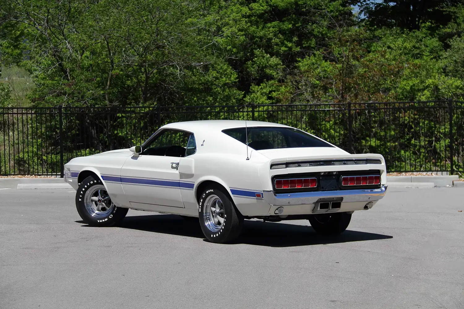 1969 Ford Shelby GT350 Fastback - Photo 11