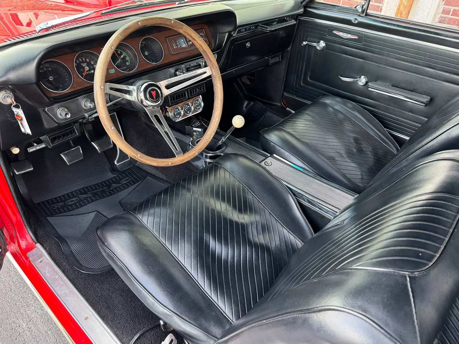 1965 Pontiac GTO Convertible - Photo 4