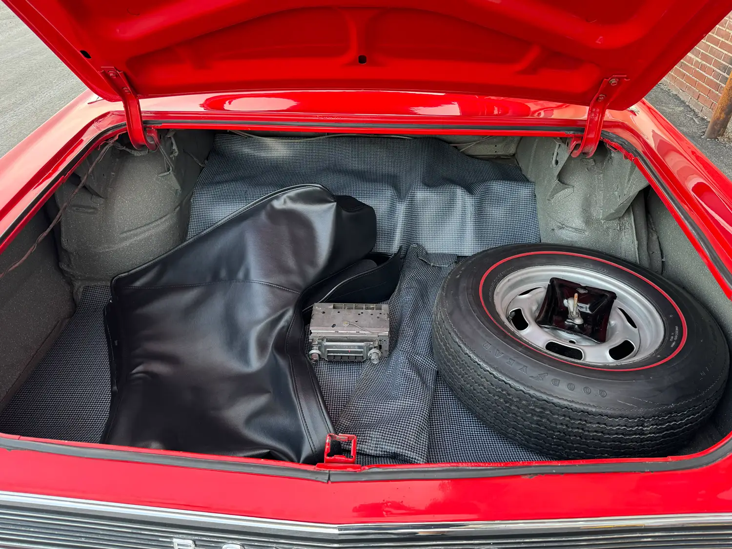 1965 Pontiac GTO Convertible - Photo 7