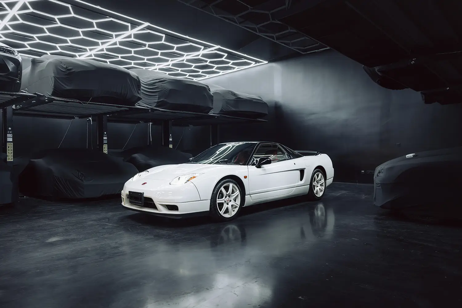 Nissan Skyline GT-R R34 - Photo 4