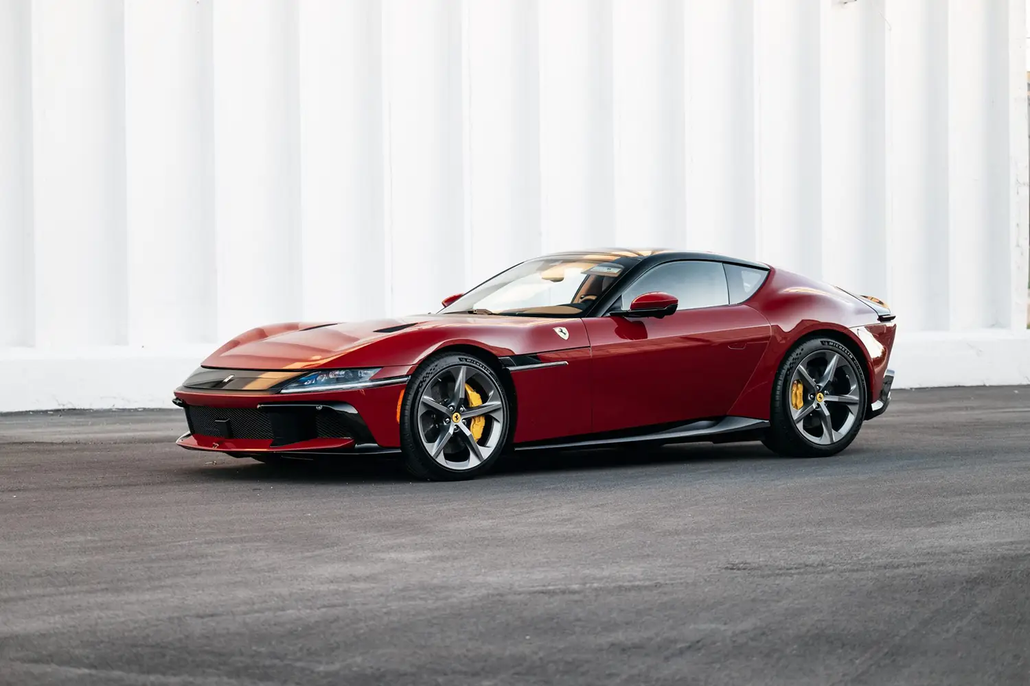 2025 Ferrari 12Cilindri - Photo 2
