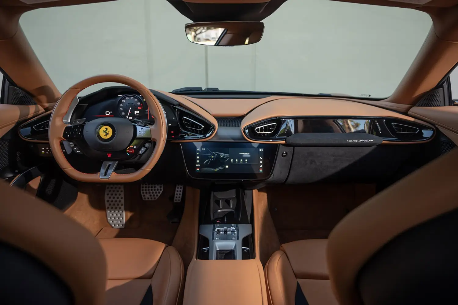 2025 Ferrari 12Cilindri - Photo 11