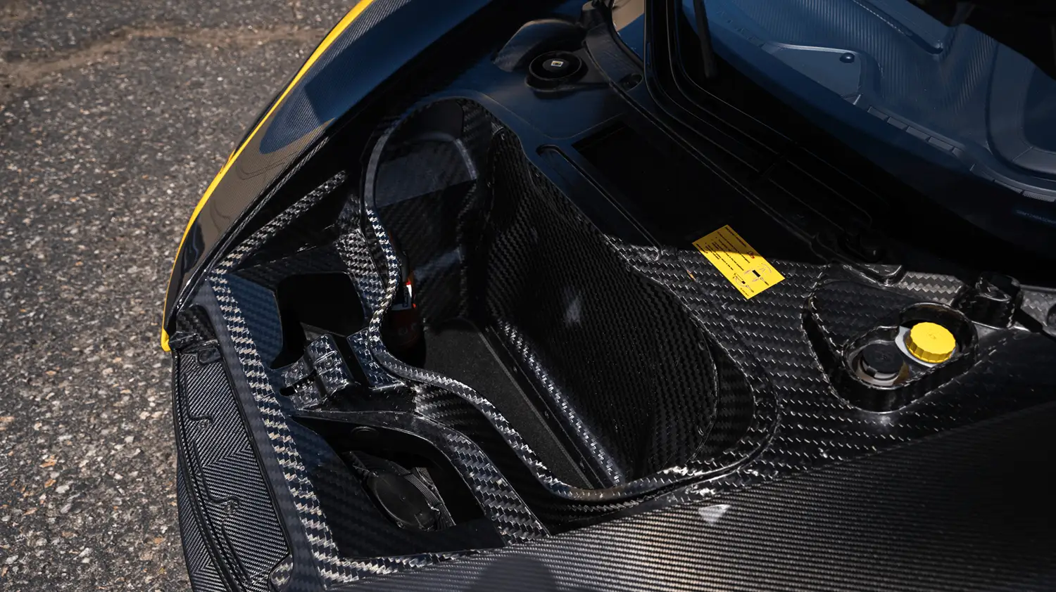 2013 McLaren P1 - Photo 8