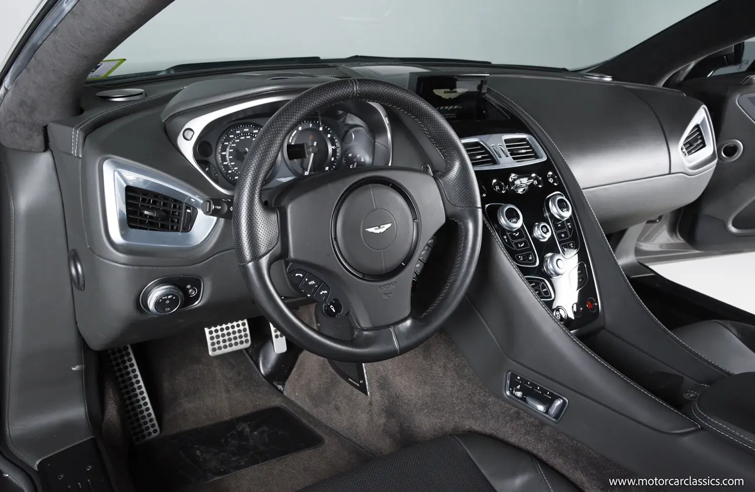 2014 Aston Martin Vanquish - Photo 9
